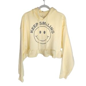 Goodie Two Sleeves Cropped Hoodie Smiley Face “Keep Smiling” Yellow Size L Y2K